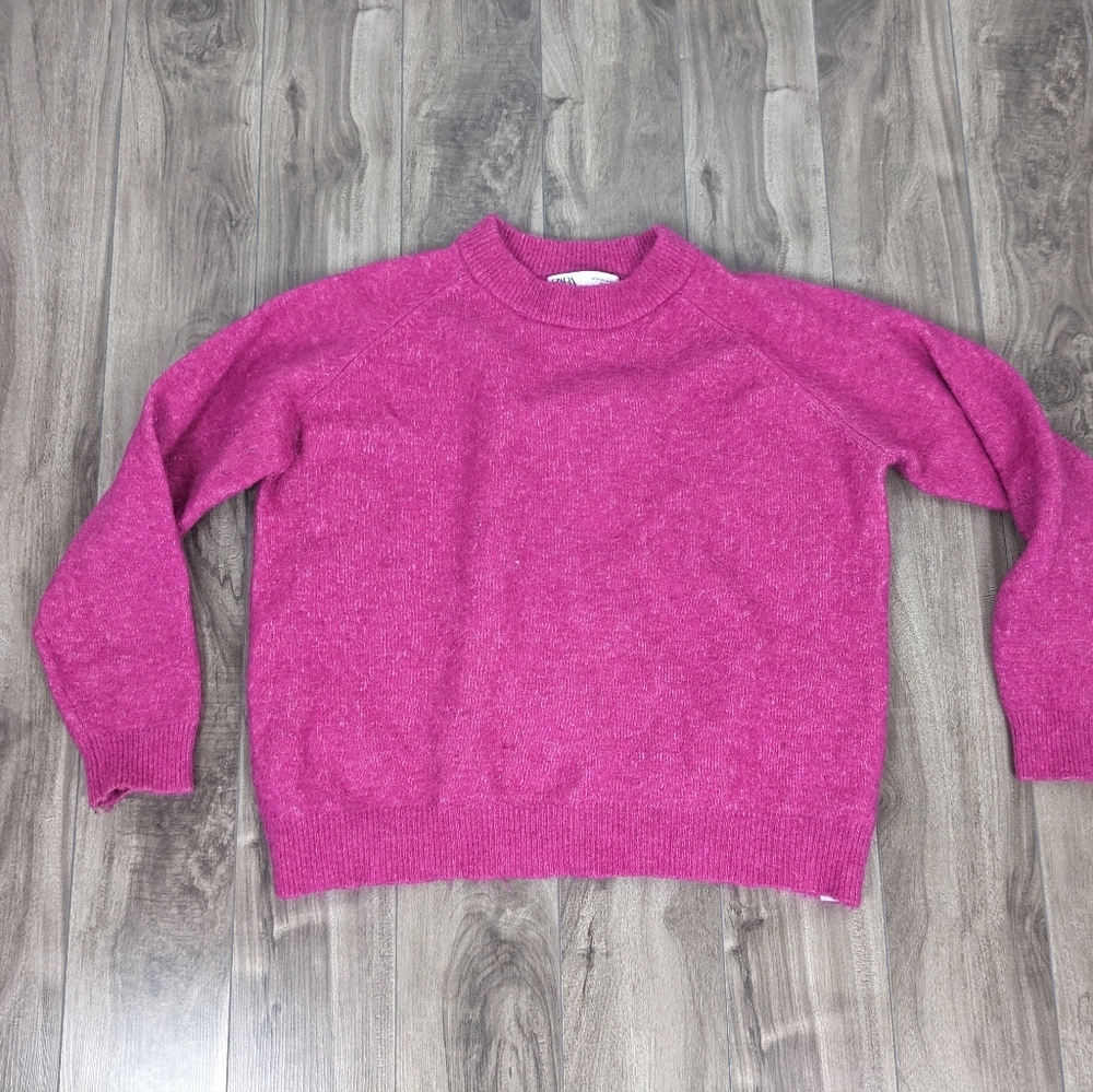 ZARA Alpaca Wool Sweater Crew Neck Minimal Contemporary Preppy Fuchsia Medium